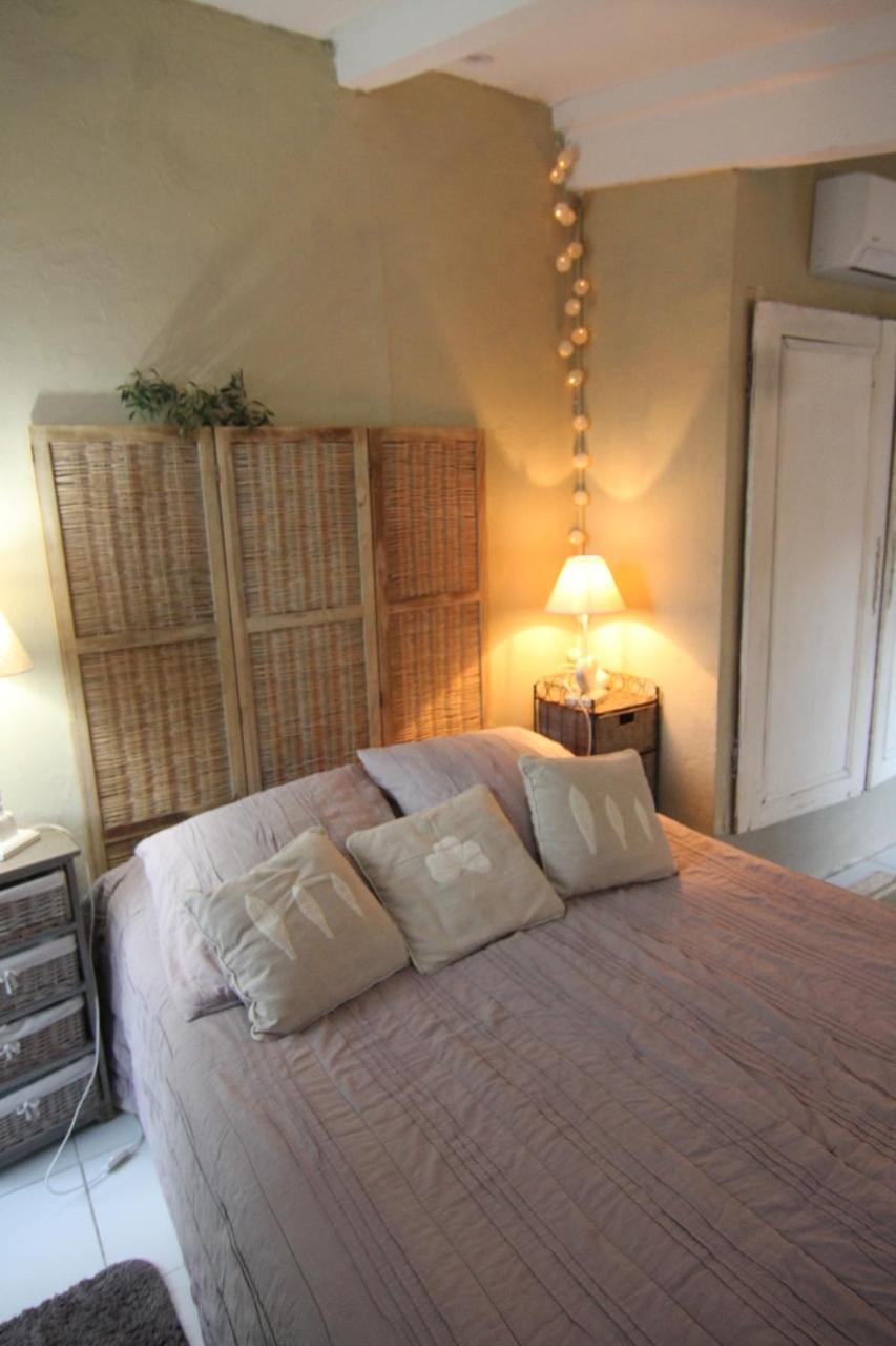 Mas Les Micocouliers Bed & Breakfast